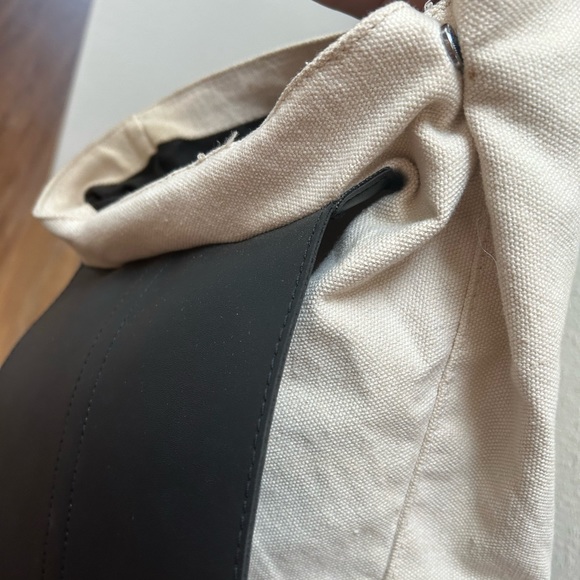 Deux Lux Vegan Backpack - Picture 6 of 8